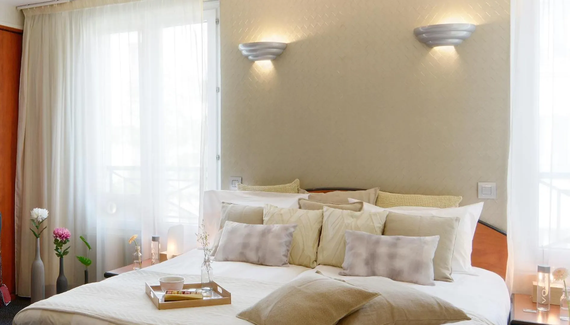 Hotel Le Patio Bastille Paris