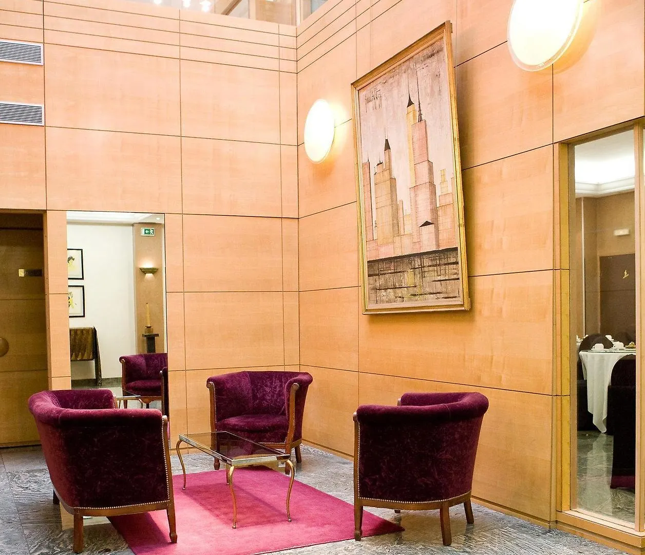 *** Hotel Le Patio Bastille Paris France