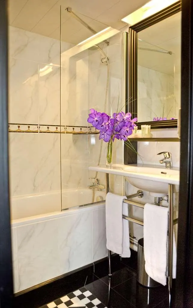 Hotel Le Patio Bastille Paris