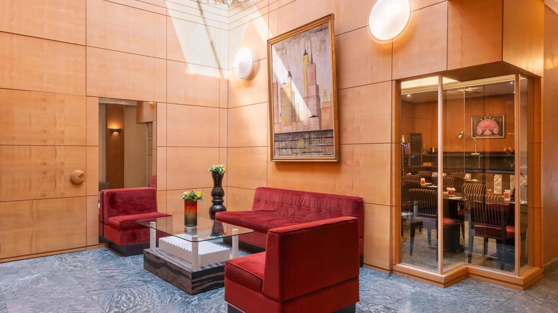 Le Patio Bastille Paris Hotel