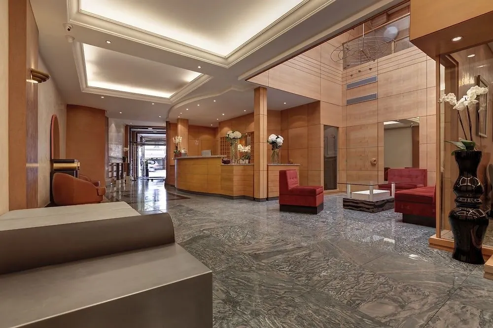 Le Patio Bastille Paris Hotel